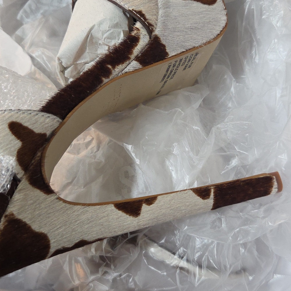 🤎🔹️Steve Madden🔹️ Brown and White Leather Cologne Cow Print Platform Heels - Picture 7 of 9